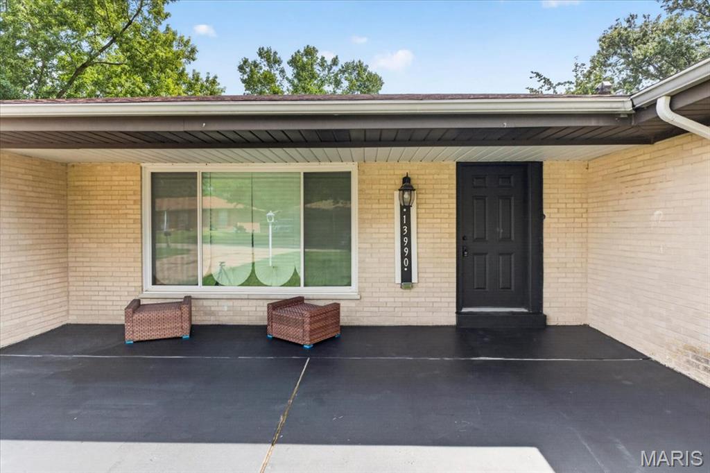 image of 13990 Le Sabre Dr, Florissant, MO 63034 | MLS# MIS26054033