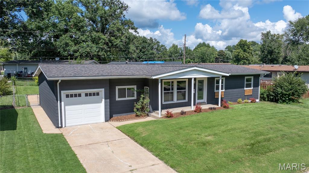 1st image of 245 Humes Ln, Florissant, MO 63031 | MLS# MIS26054073