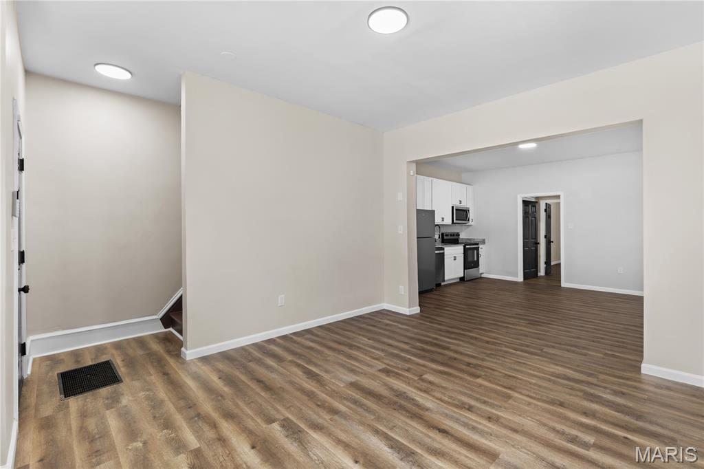 5th image of 3523 Ohio Ave, St Louis, MO 63118 | MLS# MIS26054076