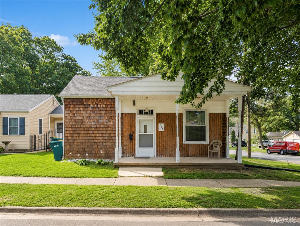 1st image of 226 W Main St, Lebanon, IL 62254 | MLS# MIS26054113