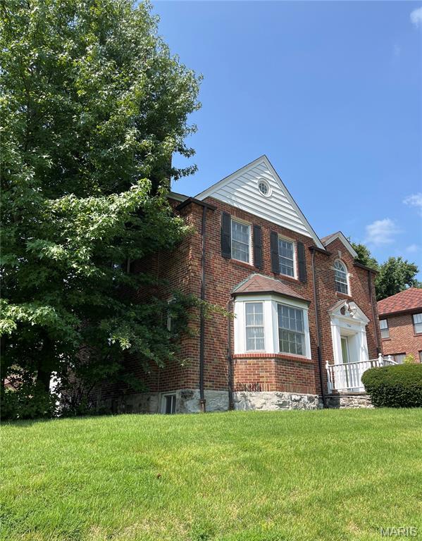 3rd image of 7262 Ravinia Dr, St Louis, MO 63121 | MLS# MIS26054166
