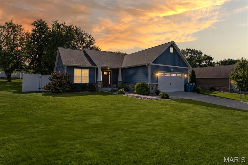 2nd image of 105 Red Pine Ct, Collinsville, IL 62234 | MLS# MIS26054248