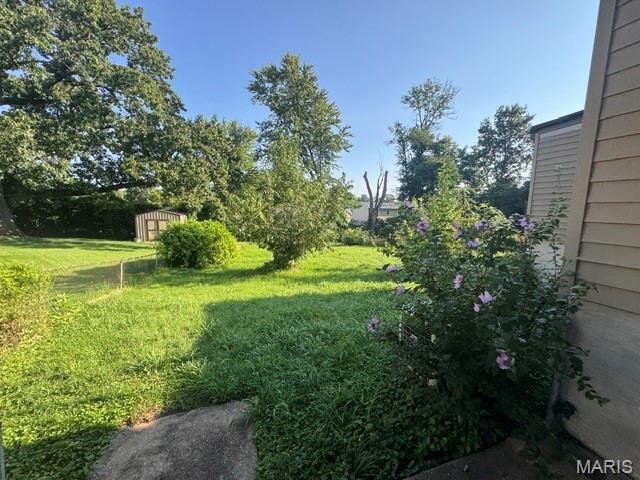 image of 10593 Clarendon Ave, St Louis, MO 63114 | MLS# MIS26054288