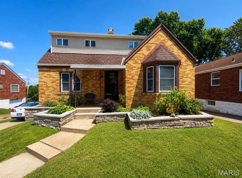 1st image of 673 Bellsworth Dr, St Louis, MO 63125 | MLS# MIS26054305