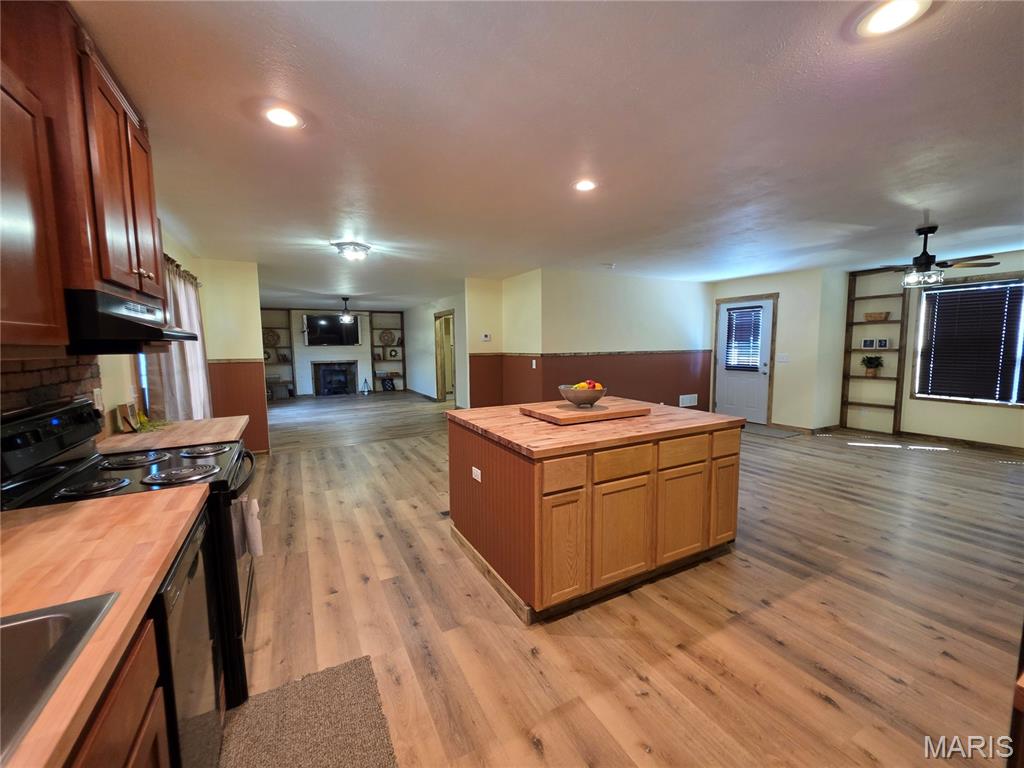 Photo 4 of Sale Pending at 1135 W Breckenridge St, Mexico, MO 65265 | MLS# MIS26054346 | Listing updated on 2026-09-06