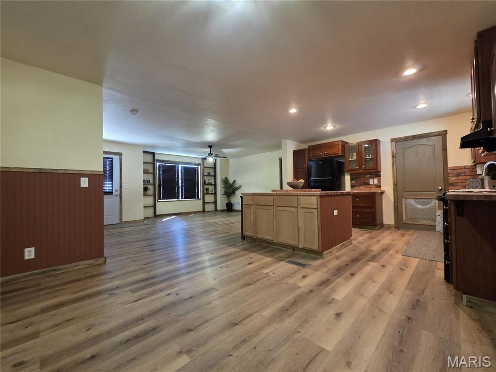 Photo 3 of Sale Pending at 1135 W Breckenridge St, Mexico, MO 65265 | MLS# MIS26054346 | Listing updated on 2026-09-06