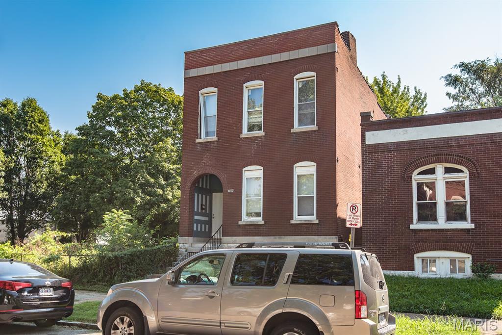 2nd image of 4702 Minnesota Ave, St Louis, MO 63111 | MLS# MIS26054389