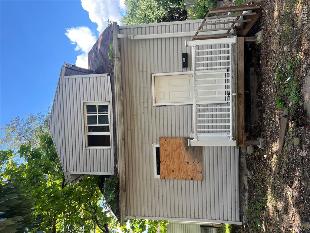 1st image of 7711 Minnesota Ave, St Louis, MO 63111 | MLS# MIS26054401