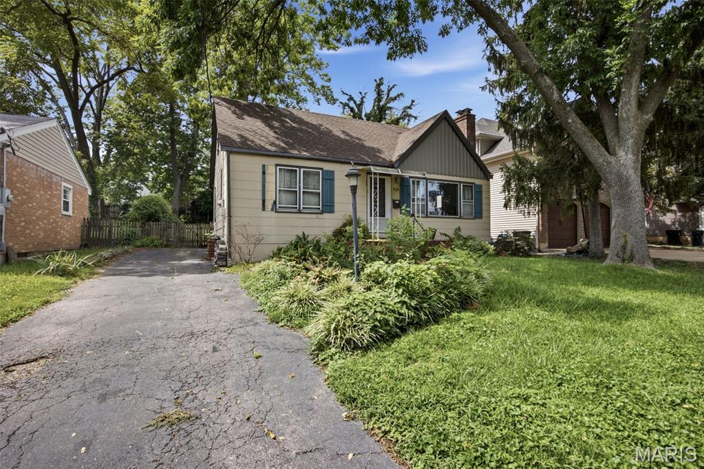 5th image of 929 N Harrison Ave, Kirkwood, MO 63122 | MLS# MIS26054450
