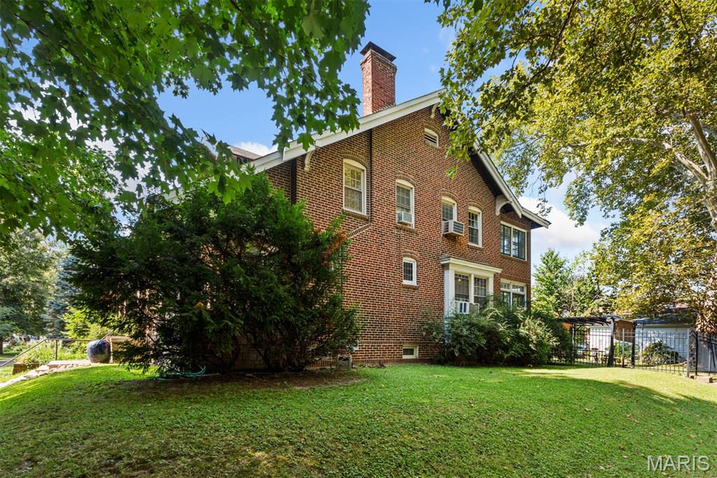 4th image of 1103 Bellerive Blvd, St Louis, MO 63111 | MLS# MIS26054493