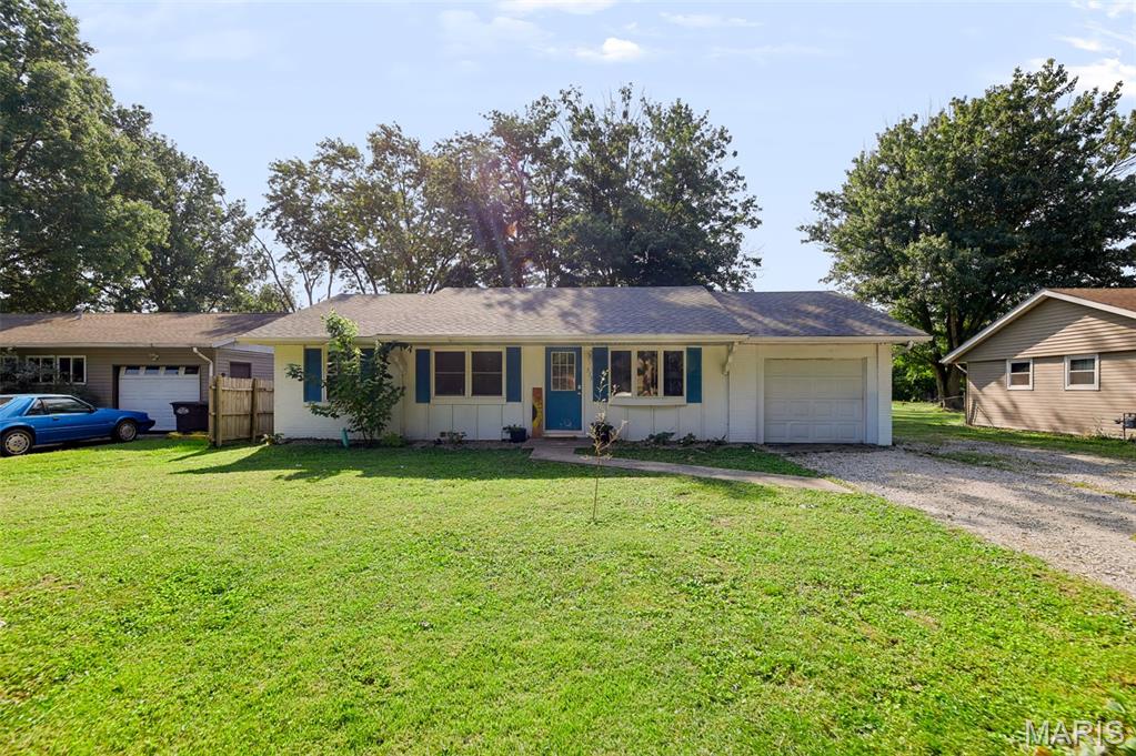 1st image of 515 Mobile St, Brighton, IL 62012 | MLS# MIS26054548