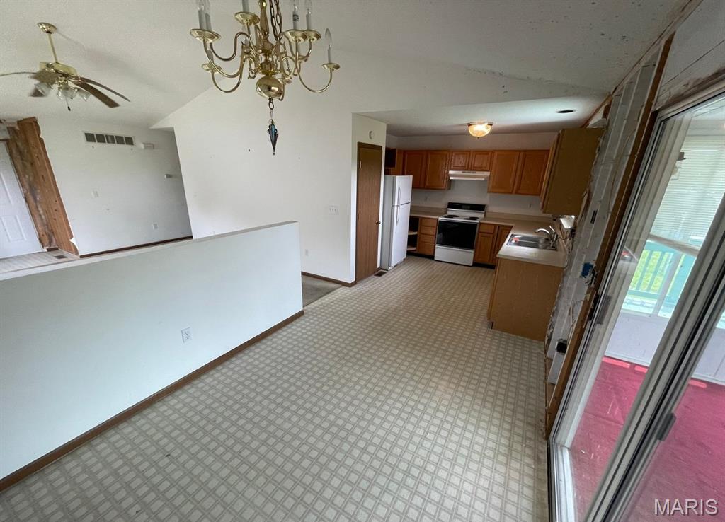 5th image of 646 Rain Hollow Dr, O'fallon, IL 62269 | MLS# MIS26054553