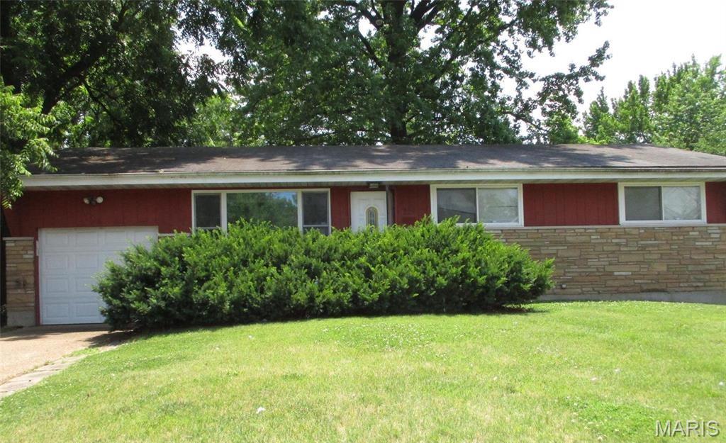 1st image of 2318 Gardner Dr, St Louis, MO 63136 | MLS# MIS26054584