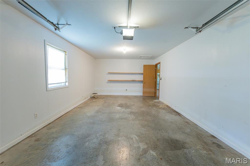 29th image of 406 E Trades Dr, Belle, MO 65013 | MLS# MIS26054618