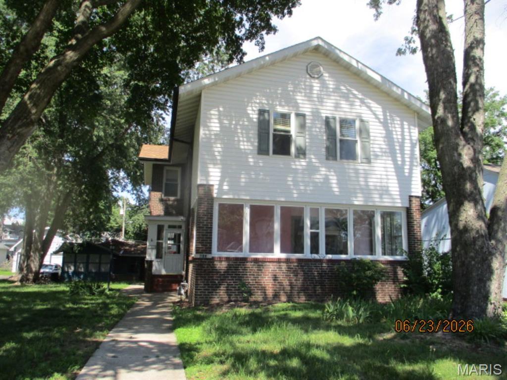 1st image of 413 Wabash Ave, Belleville, IL 62220 | MLS# MIS26054686