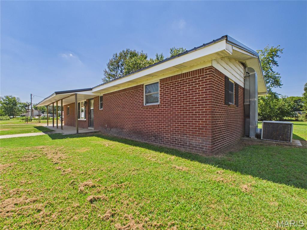 3rd image of 39389 County Road 233, Malden, MO 63863 | MLS# MIS26054741