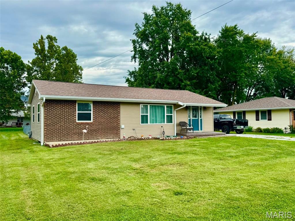 1st image of 816 Lawn St, Monroe City, MO 63456 | MLS# MIS26054764