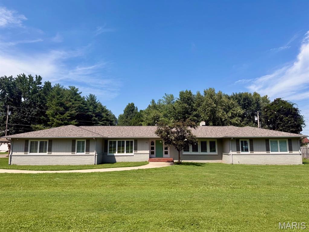1st image of 908 W Bain St, Dexter, MO 63841 | MLS# MIS26054799