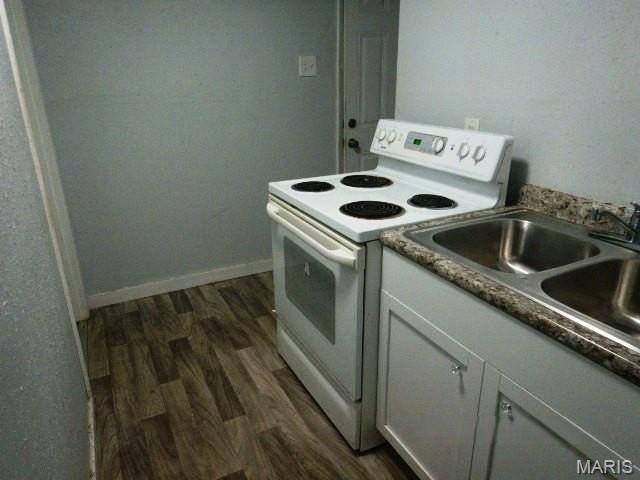5th image of 4137 E Lee Ave, St Louis, MO 63115 | MLS# MIS26054838