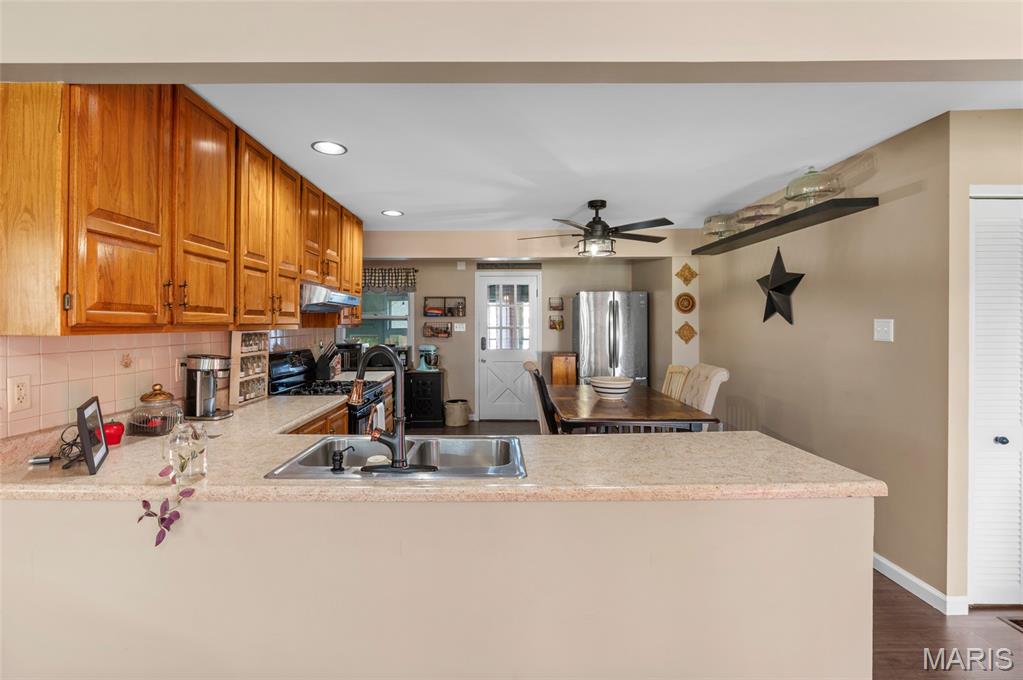 3rd image of 1640 Venice Ave, Granite City, IL 62040 | MLS# MIS26055283