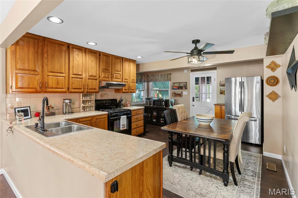 4th image of 1640 Venice Ave, Granite City, IL 62040 | MLS# MIS26055283