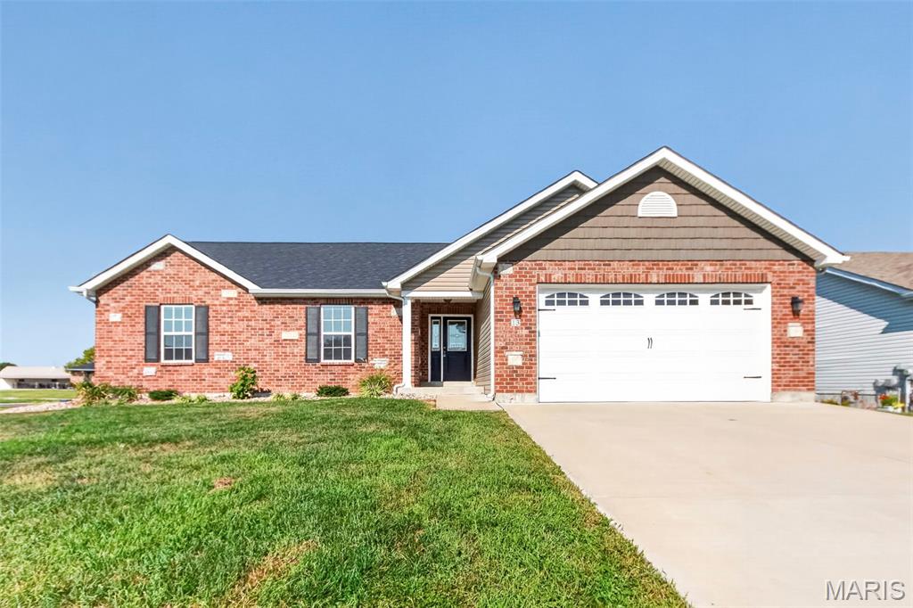 1st image of 13 Berkshire Ct, Troy, MO 63379 | MLS# MIS26055319