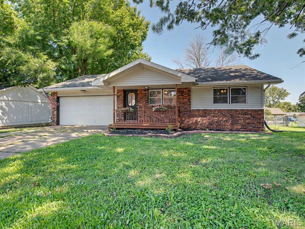 1st image of 1904 Teal Dr, Kirksville, MO 63501 | MLS# MIS26055336