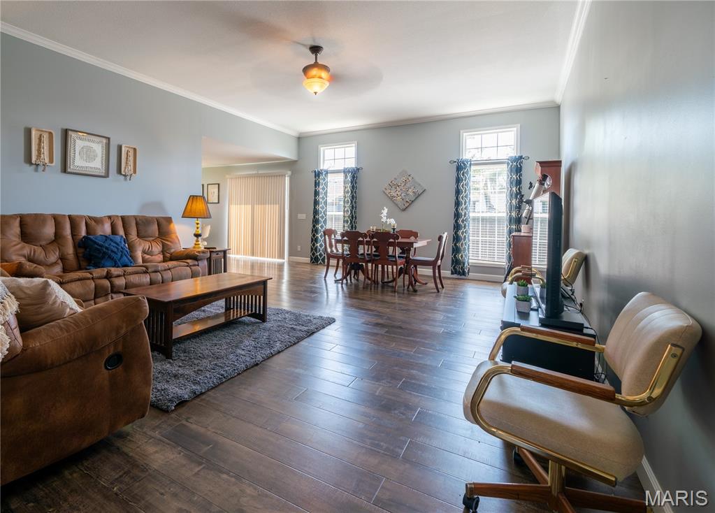 Photo 5 of Single family home for sale at 830 S Central St, Centralia, MO 65240 | MLS# MIS26056002 | Listing updated on 2026-09-02