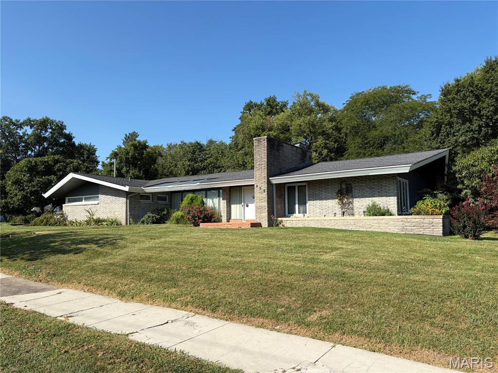 Photo 1 of Single family home for sale at 929 S Jefferson St, Mexico, MO 65265 | MLS# MIS26056205 | Listing updated on 2026-09-04