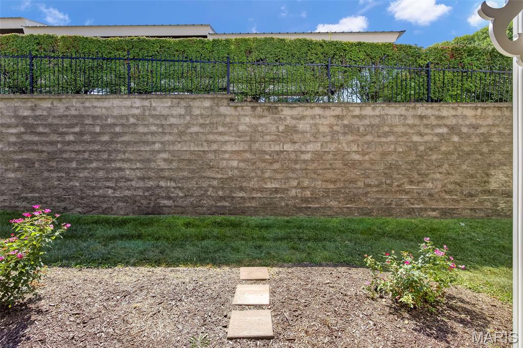 Photo 40 of Condo for sale at 5103 Spring Crk Ln, O Fallon, MO 63368 | MLS# MIS26056518 | Listing updated on 2026-09-03