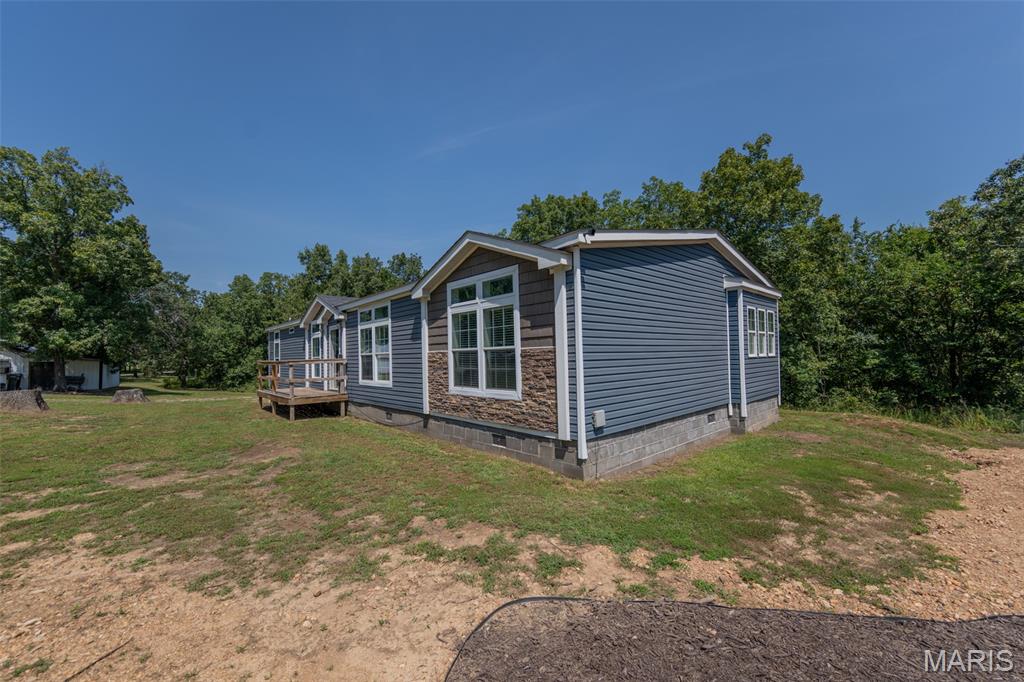 Photo 3 of Manufactured home for sale at 301 Pleasant Ave, Bland, MO 65014 | MLS# MIS26056593 | Listing updated on 2026-09-03