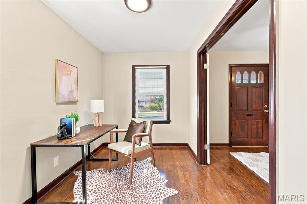 Photo 5 of Single family home for sale at 10620 Saint Stephen Ln, Saint Ann, MO 63074 | MLS# MIS26056663 | Listing updated on 2026-09-02