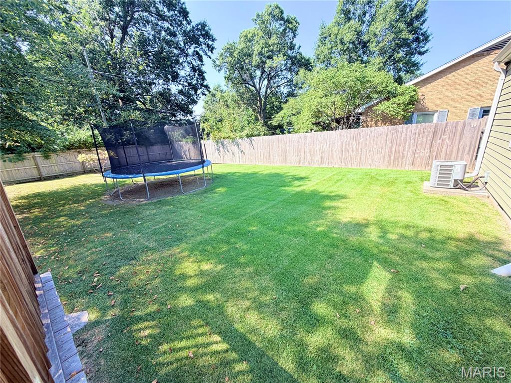 Photo 3 of Single family home for sale at 1028 Michigan St, Mexico, MO 65265 | MLS# MIS26056800 | Listing updated on 2026-09-03