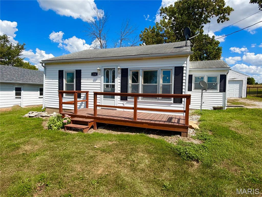 Photo 4 of Single family home for sale at 114 N Netherland, Perry, MO 63462 | MLS# MIS26056986 | Listing updated on 2026-09-04