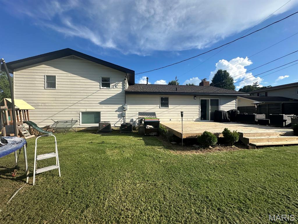 Photo 22 of Single family home for sale at 1112 Meadow Ln, Dexter, MO 63841 | MLS# MIS26057039 | Listing updated on 2026-09-03