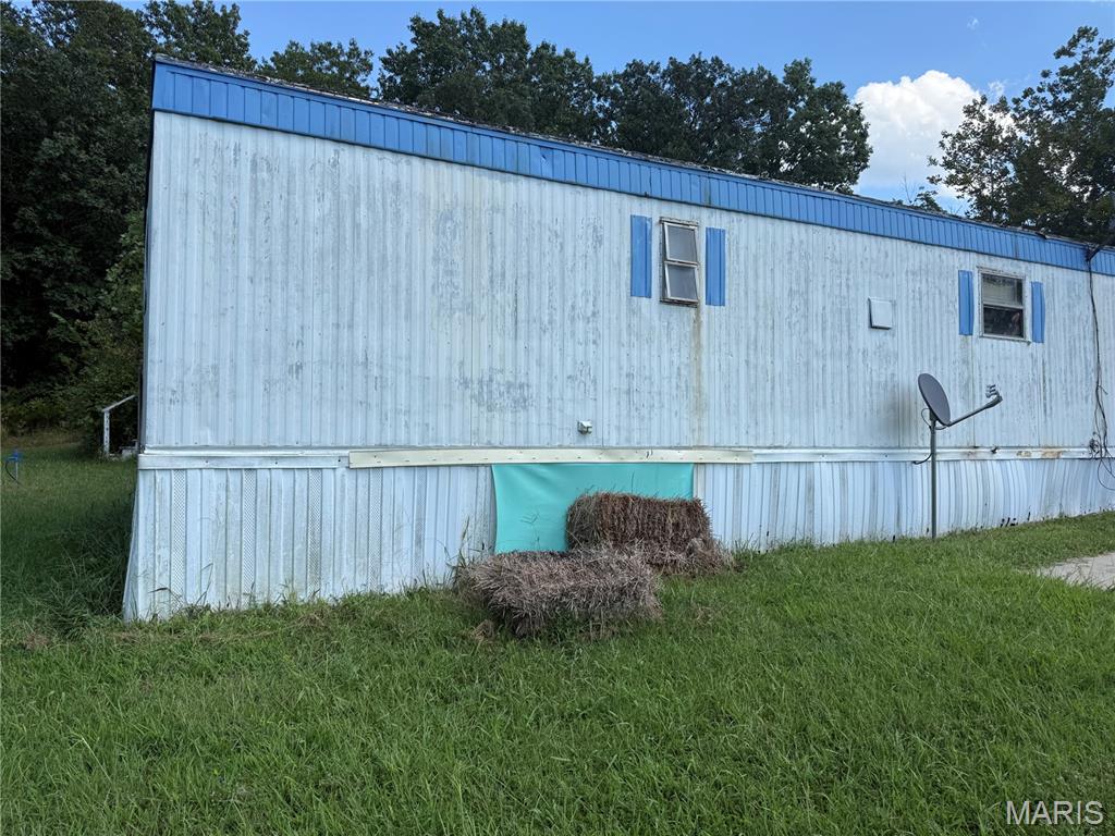 Photo 4 of Manufactured home for sale at 1025 Madison 9234, Fredericktown, MO 63645 | MLS# MIS26057137 | Listing updated on 2026-09-03