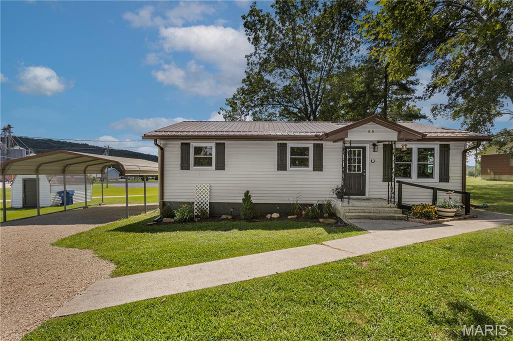 Photo 1 of Single family home for sale at 610 Broadway St, Marble Hill, MO 63764 | MLS# MIS26057153 | Listing updated on 2026-09-06