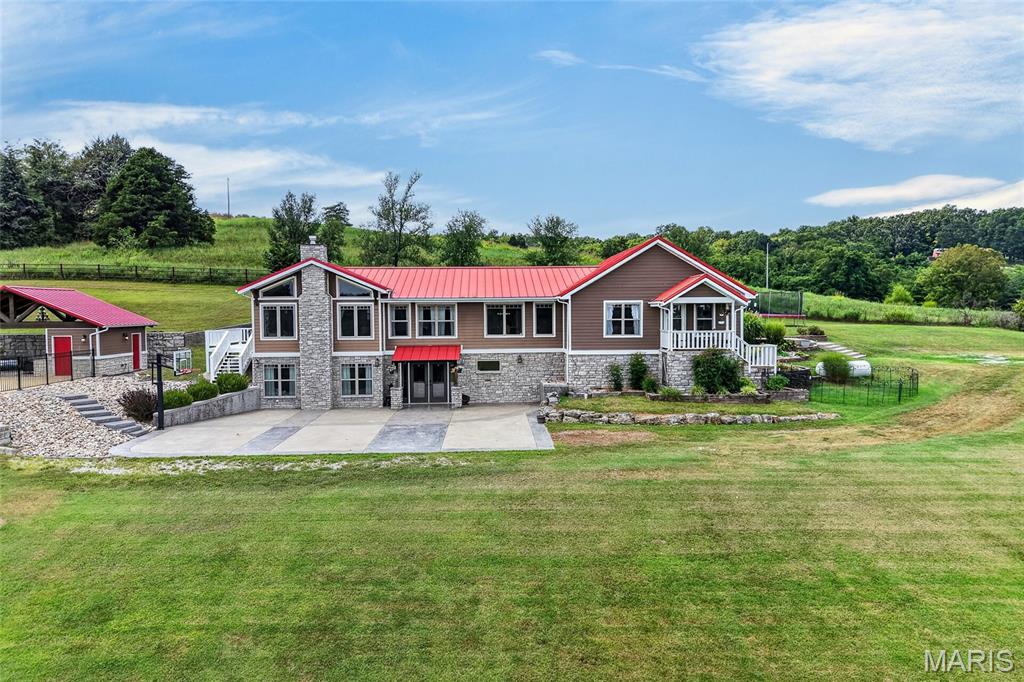 Photo 3 of Single family home for sale at 2167 Susanna Rd, Niangua, MO 65713 | MLS# MIS26057439 | Listing updated on 2026-09-05
