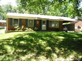 Homes for sale in Saint Louis, MO | 1722 Bradshaw Dr, Saint Louis, MO 63136 | MLS# MIS13037100