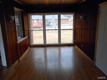 5th image of 9625 Colony Dr, Saint Louis, MO 63137 | MLS# MIS13065536