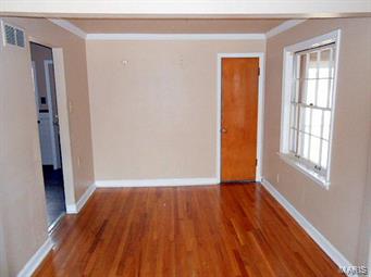 3rd image of 9625 Colony Dr, Saint Louis, MO 63137 | MLS# MIS13065536