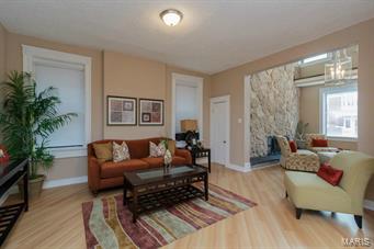 Homes for sale in Saint Louis, MO | 3543 Humphrey St, Saint Louis, MO 63118 | MLS# MIS14009874