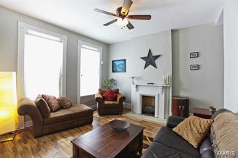 Homes for sale in Saint Louis, MO | 4333 Norfolk Ave, Saint Louis, MO 63110 | MLS# MIS14014762