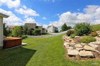 2nd image of 434 Scenic Dr, Saint Peters, MO 63376 | MLS# MIS14041233