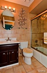 Homes for sale in Saint Charles, MO | 1001 Drexel Dr, Saint Charles, MO 63303 | MLS# MIS15054660