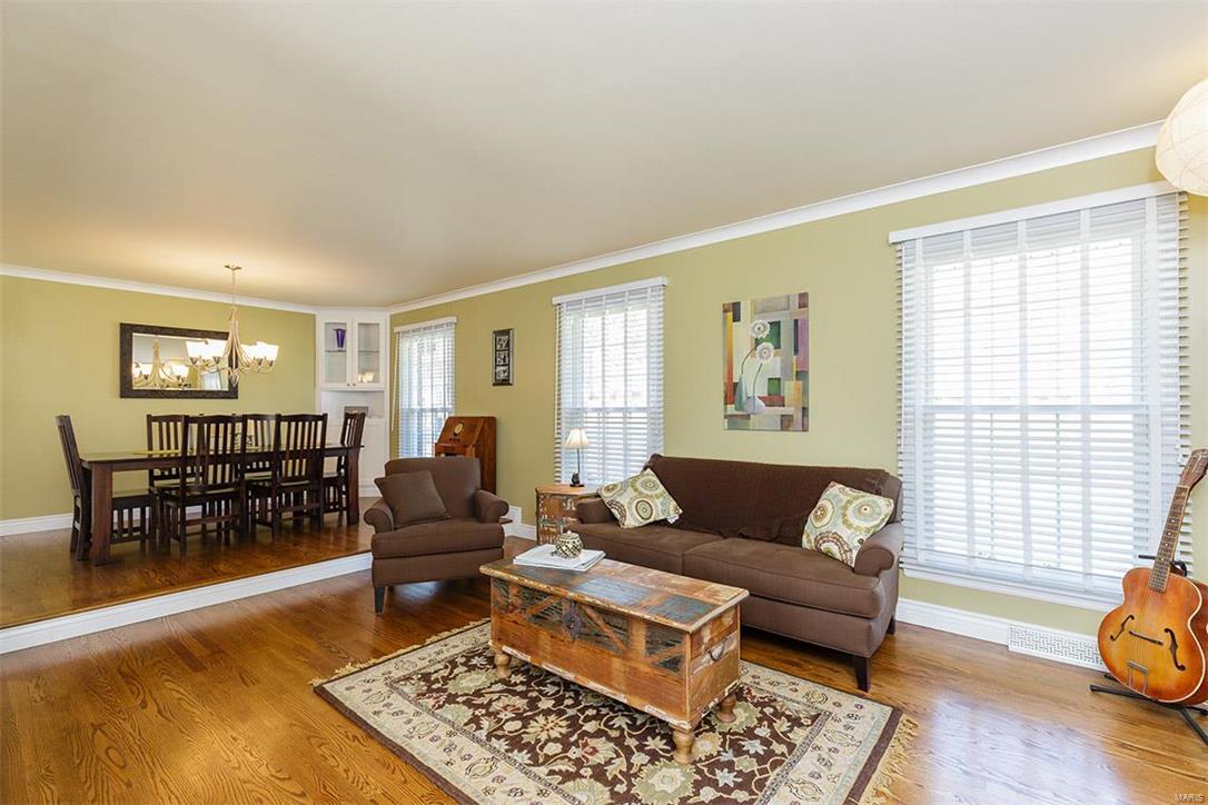 5th image of 20 Shawnee Dr, Saint Charles, MO 63301 | MLS# MIS16009036