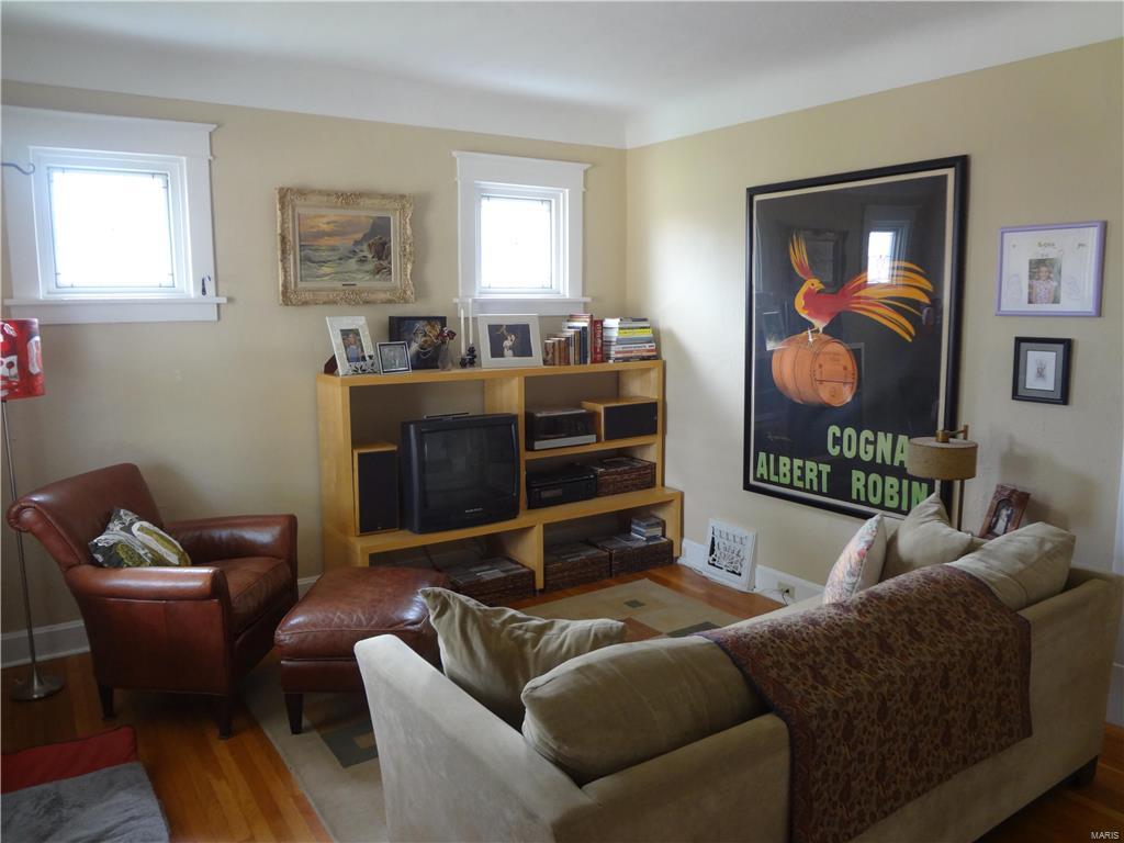 Homes for sale in Saint Louis, MO | 2325 Patton Ave, Saint Louis, MO 63144 | MLS# MIS16036634