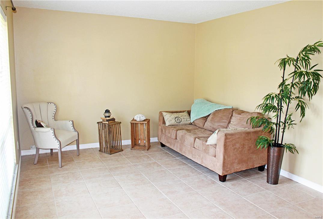 Homes for sale in Saint Louis, MO | 210 Monica Dr, Saint Louis, MO 63127 | MLS# MIS16057204