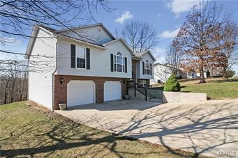 Homes for sale in Saint Robert, MO | 110 Sawmill Rd, Saint Robert, MO 65584 | MLS# MIS17012847