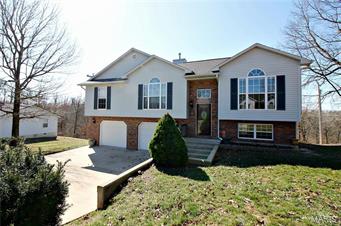 Homes for sale in Saint Robert, MO | 110 Sawmill Rd, Saint Robert, MO 65584 | MLS# MIS17012847